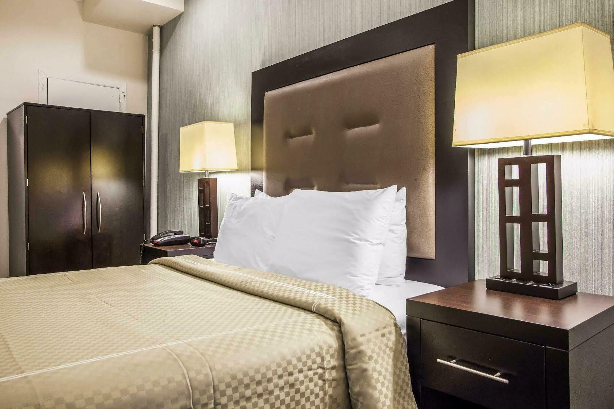 Quality Inn Center City Filadelfia Esterno foto